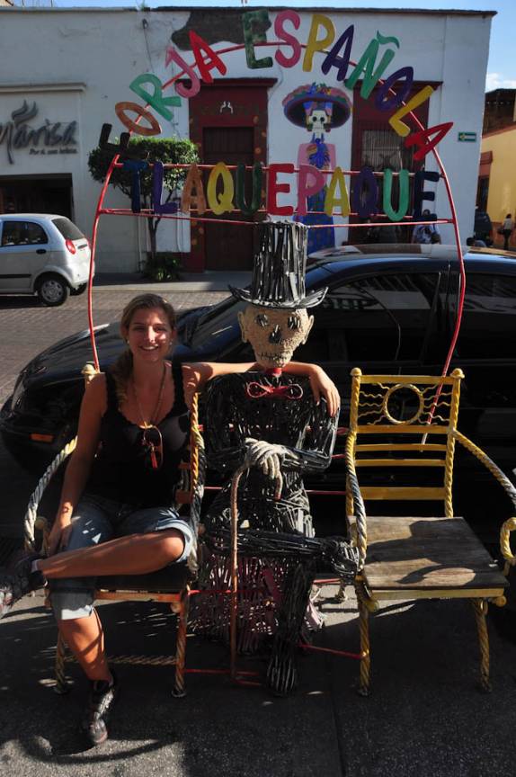 Passeando em Tlaquepaque, bairro artístico de Guadalajara, no México